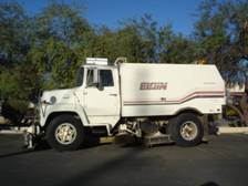 1984 Elgin CrossWind