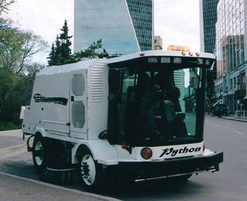 Python S4400 industrial street sweeper